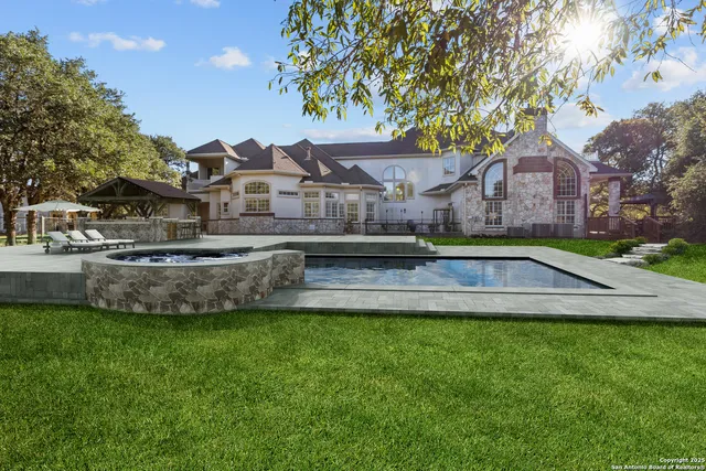 $1,550,000 | 8040 Rolling Acres Trail, Fair Oaks Ranch, TX 78015