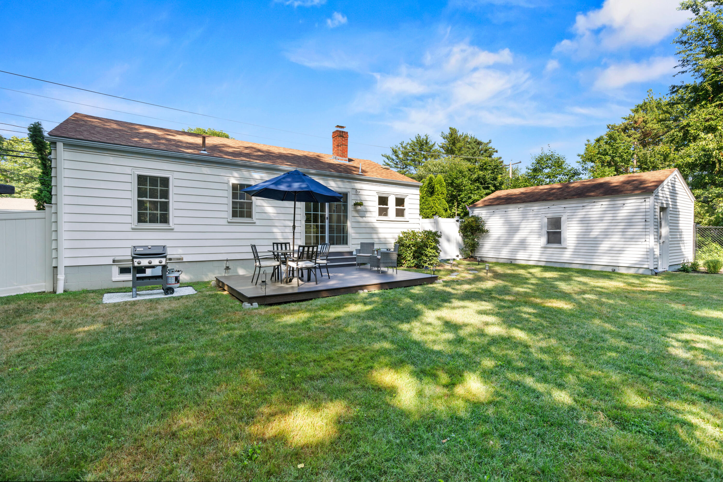 181 Pine Point Road Scarborough, ME 04074 - Photo 8 of 47 181 Pine Point Scarborough031