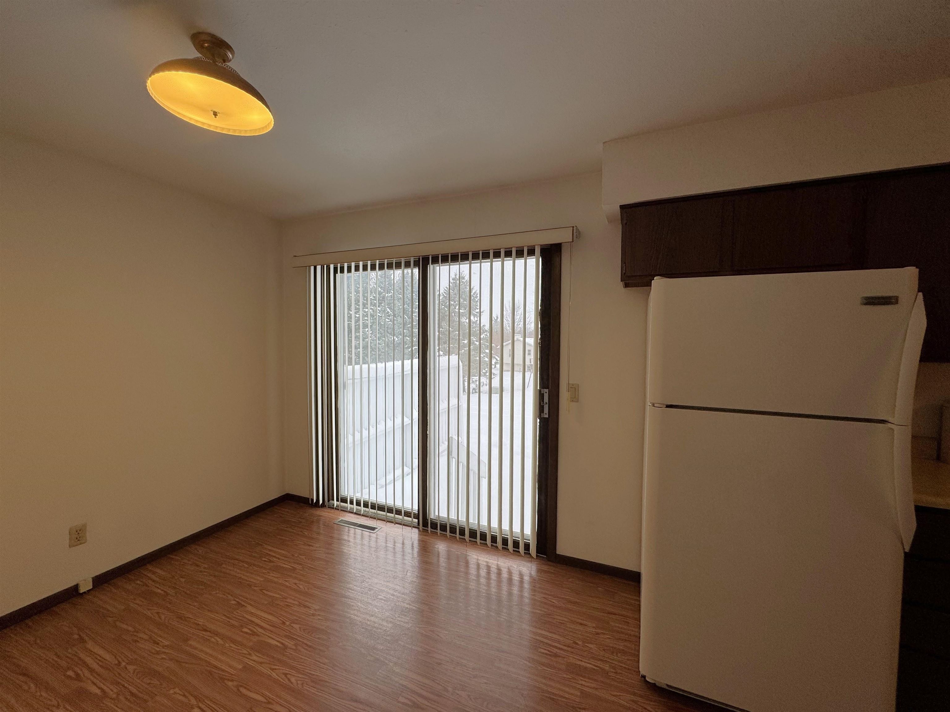 2715 6th Avenue Monroe, WI 53566 - Photo 14 of 32