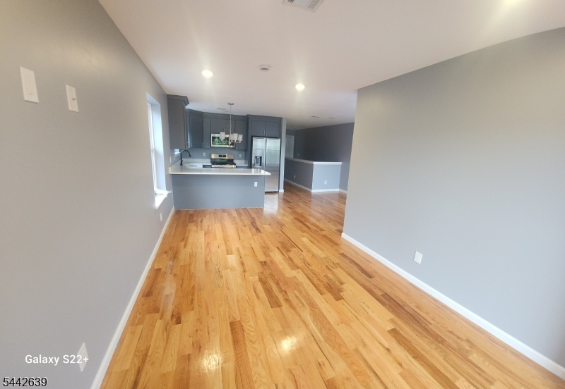 388 South 9th Street, Unit 2 Newark, NJ 07103 - Photo 2 of 11