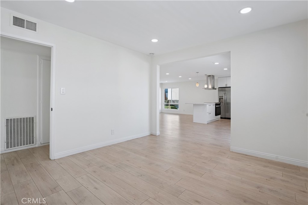 5330 Zelzah Avenue, Unit 7 Encino, CA 91316 - Photo 14 of 35 a view of a kitchen with a sink and a refrigerator