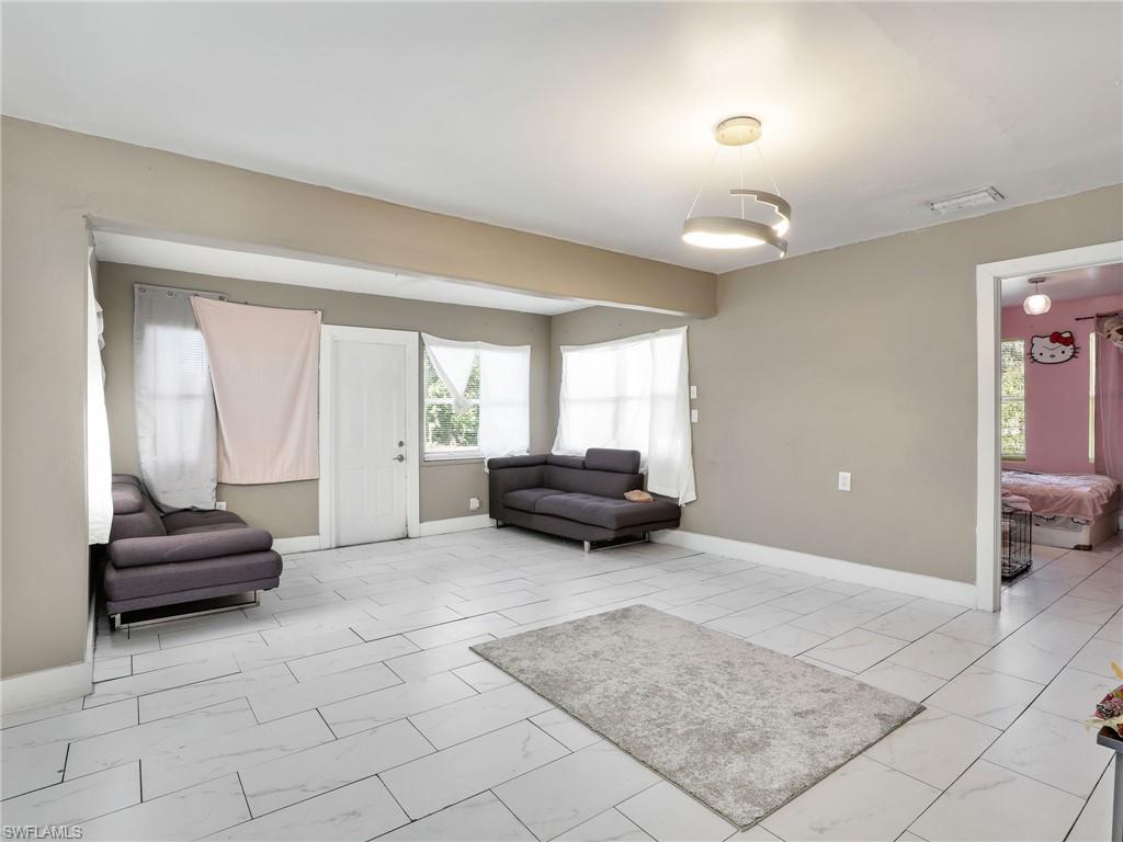 1132 River Road North Fort Myers, FL 33903 - Photo 5 of 32