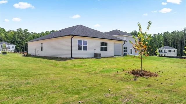 $343,875 | 339 Friendship Oak Way, Hampton, GA 30228