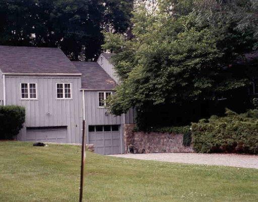 4 Lakeview Road Brookfield, CT 06804 - Photo 1 of 1 Gallery Image 1