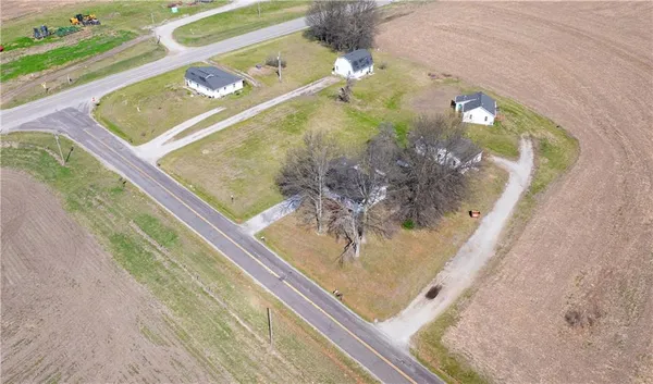 $650,000 | 19004 State Hwy DD, Pattonsburg, MO 64670