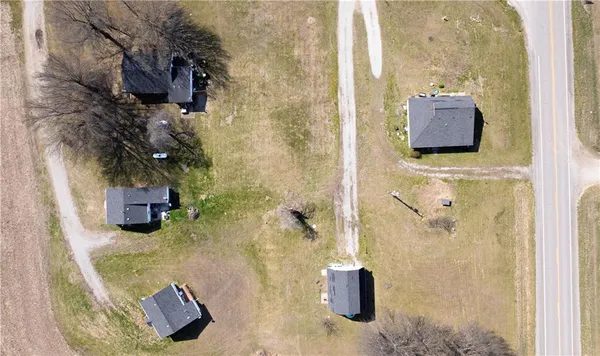 $650,000 | 19004 State Hwy DD, Pattonsburg, MO 64670