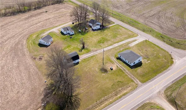 $650,000 | 19004 State Hwy DD, Pattonsburg, MO 64670
