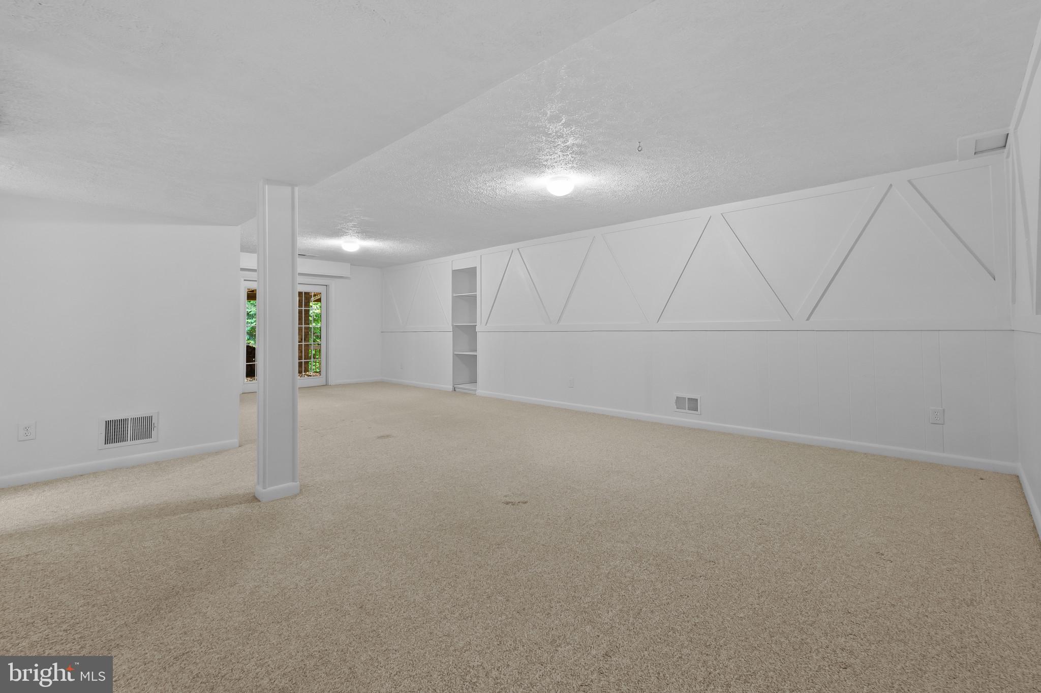 15016 Wellwood Road Silver Spring, MD 20905 - Photo 35 of 52