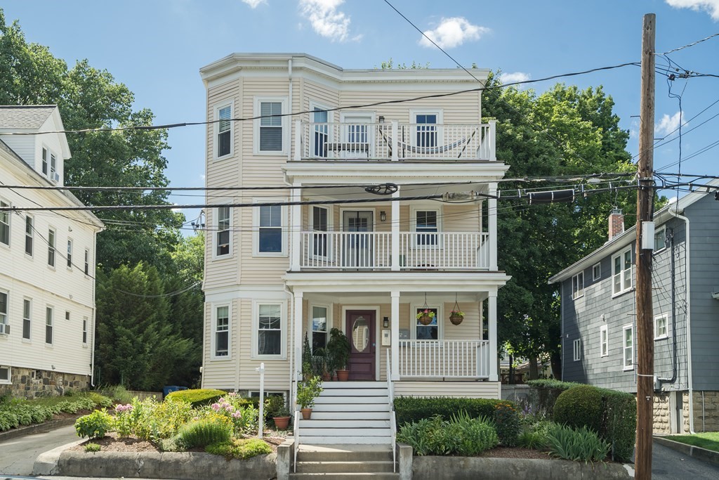 26 Park Road, Unit 1 Belmont, MA 02478 - Photo 1 of 22 Gallery Image 1