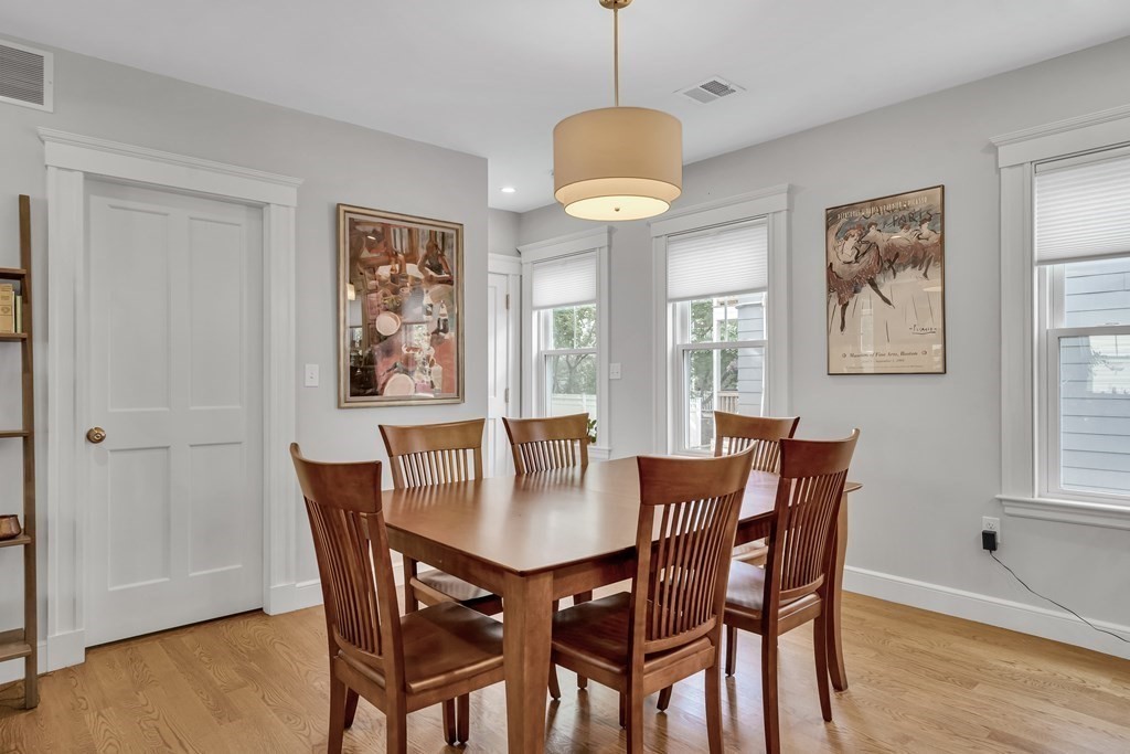 26 Park Road, Unit 1 Belmont, MA 02478 - Photo 6 of 22 Gallery Image 6