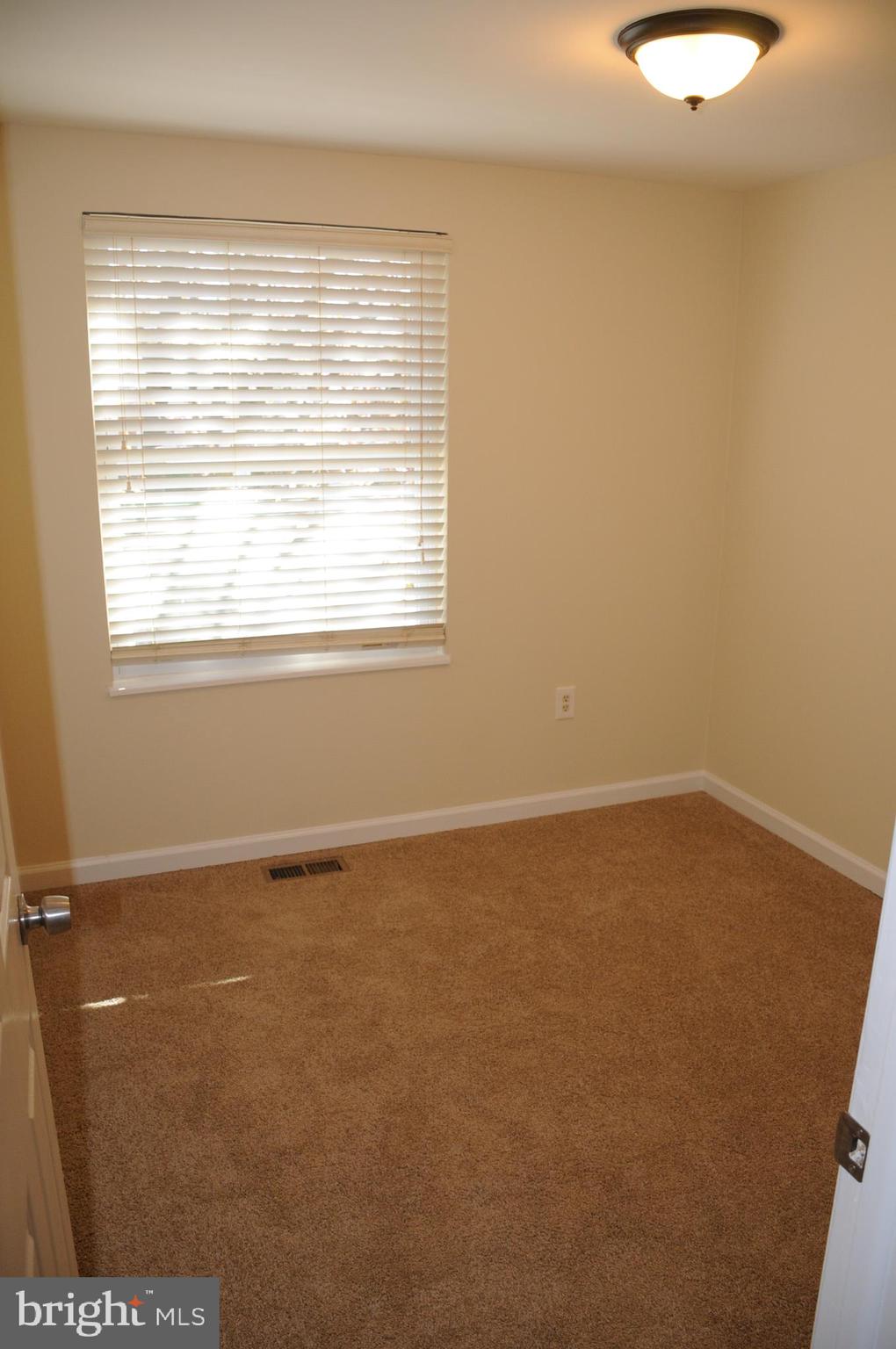 9307 Friar Road Fort Washington, MD 20744 - Photo 16 of 31 Bedroom 3