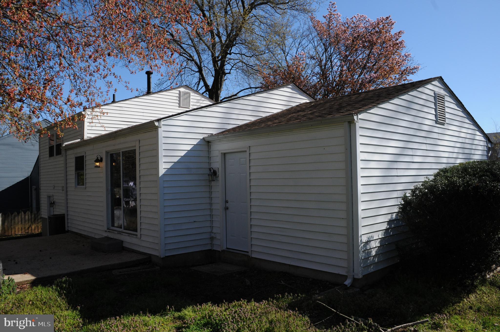 9307 Friar Road Fort Washington, MD 20744 - Photo 2 of 31 Gallery Image 2