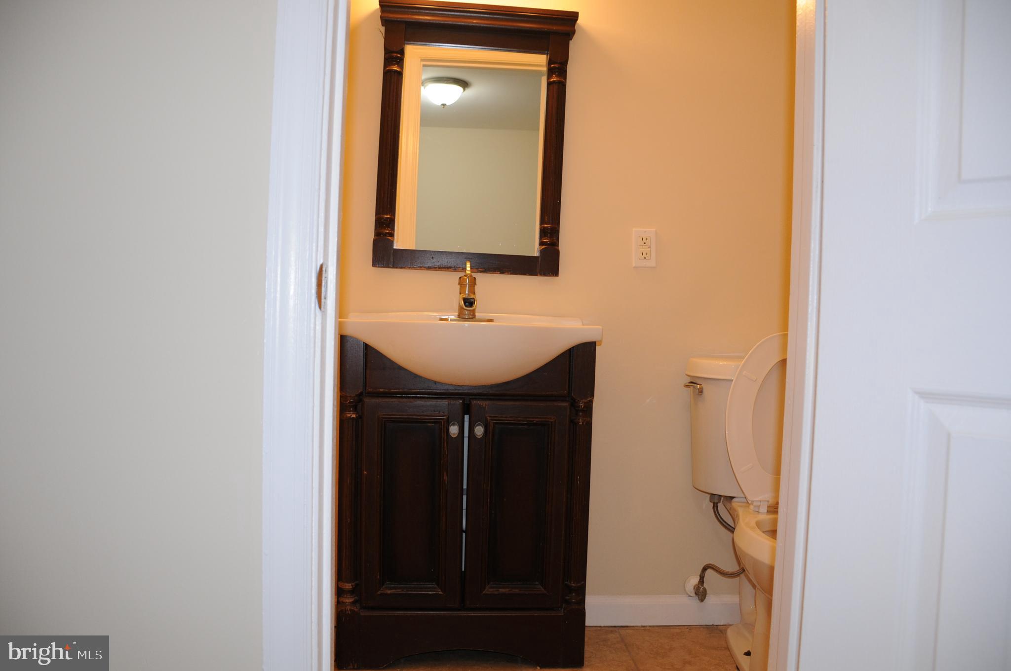 9307 Friar Road Fort Washington, MD 20744 - Photo 25 of 31 Lower level bath