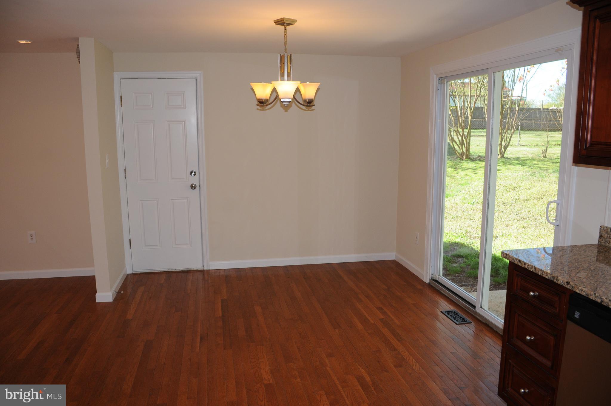 9307 Friar Road Fort Washington, MD 20744 - Photo 9 of 31 Dining Area