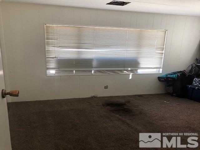 490 Capricorn Circle Reno, NV 89521 - Photo 21 of 26 a view of closet