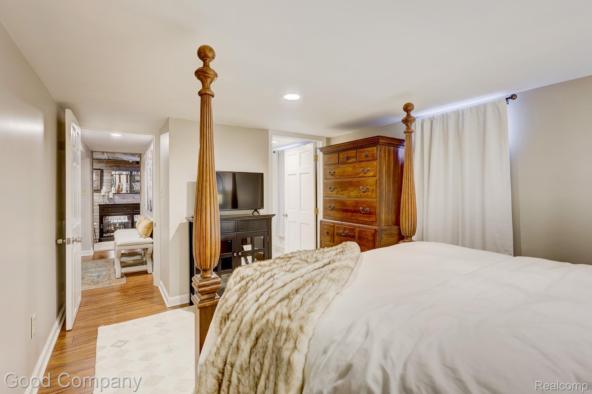 3105 Culbertson Avenue Rochester, MI 48307 - Photo 56 of 73 3105 Culbertson Ave.-75.jpg