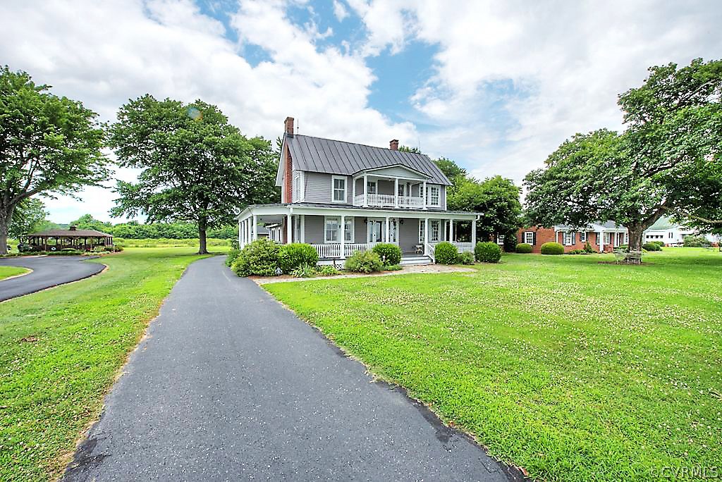 345 Riverside Drive Lancaster, VA 22503 - Photo 3 of 49 Gallery Image 3