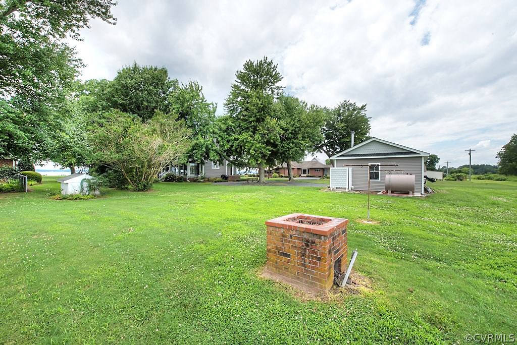345 Riverside Drive Lancaster, VA 22503 - Photo 10 of 49 Gallery Image 10