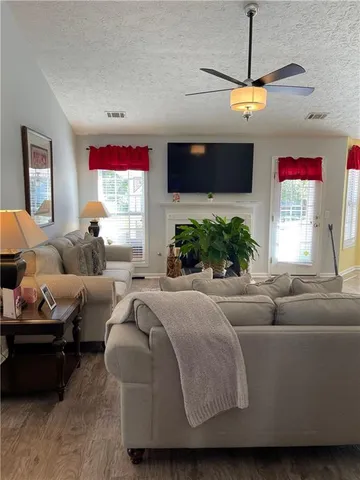 $2,100 | 213 Remington Pl Boulevard, Dallas, GA 30157