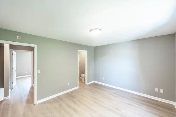 $1,350 | 406 Woodsman Court, Nashville, TN 37214