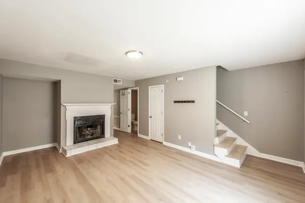 $1,350 | 406 Woodsman Court, Nashville, TN 37214