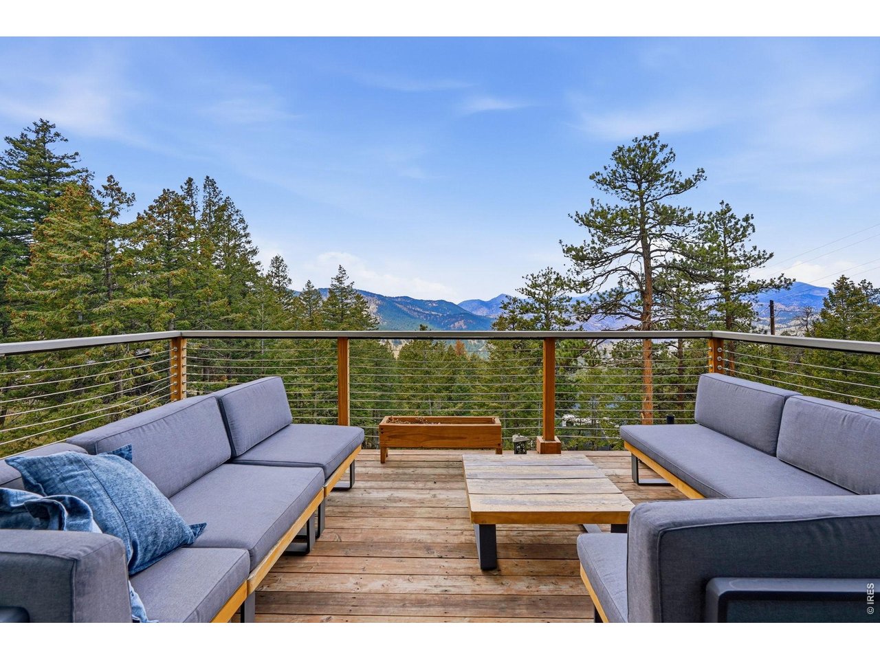 23068 Pinecrest Road Golden, CO 80401 - Photo 17 of 47 Gallery Image 17