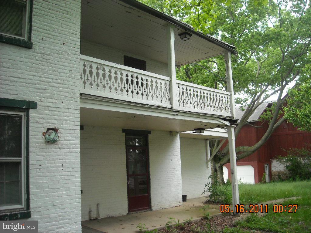 137 Seitz Road Columbia, PA 17512 - Photo 3 of 11