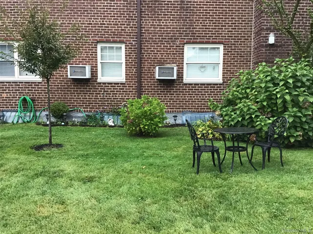 $450,000 | 58-28 251st Street, Unit 2 | Little Neck