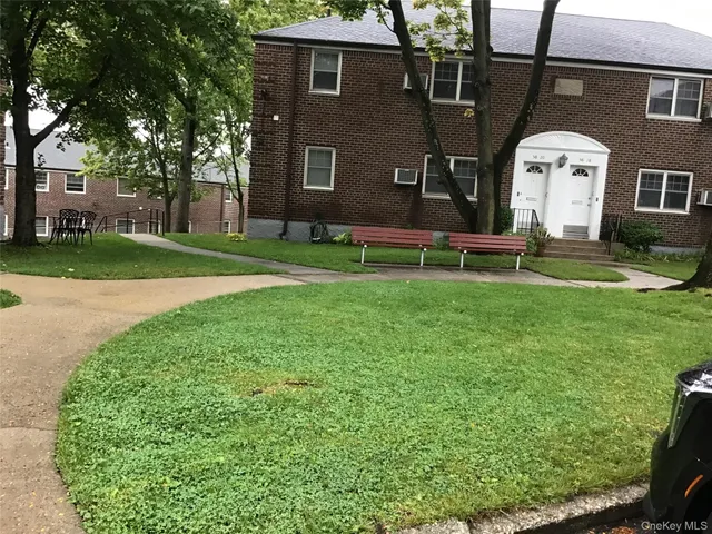 $450,000 | 58-28 251st Street, Unit 2 | Little Neck