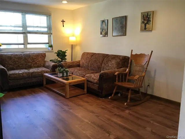 $450,000 | 58-28 251st Street, Unit 2 | Little Neck