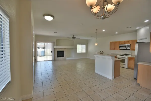 $1,800 | 6555 Bucking Horse Lane, Unit 103, Henderson, NV 89011