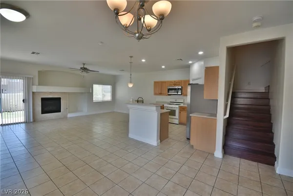 $1,800 | 6555 Bucking Horse Lane, Unit 103, Henderson, NV 89011