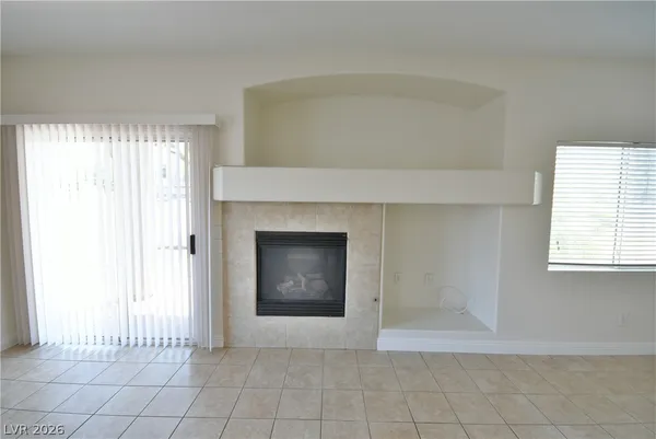 $1,800 | 6555 Bucking Horse Lane, Unit 103, Henderson, NV 89011
