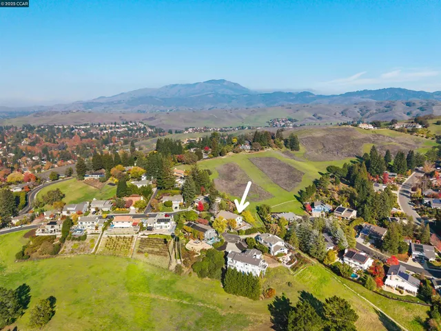 $2,498,800 | 392 Paraiso Drive, Danville, CA 94526