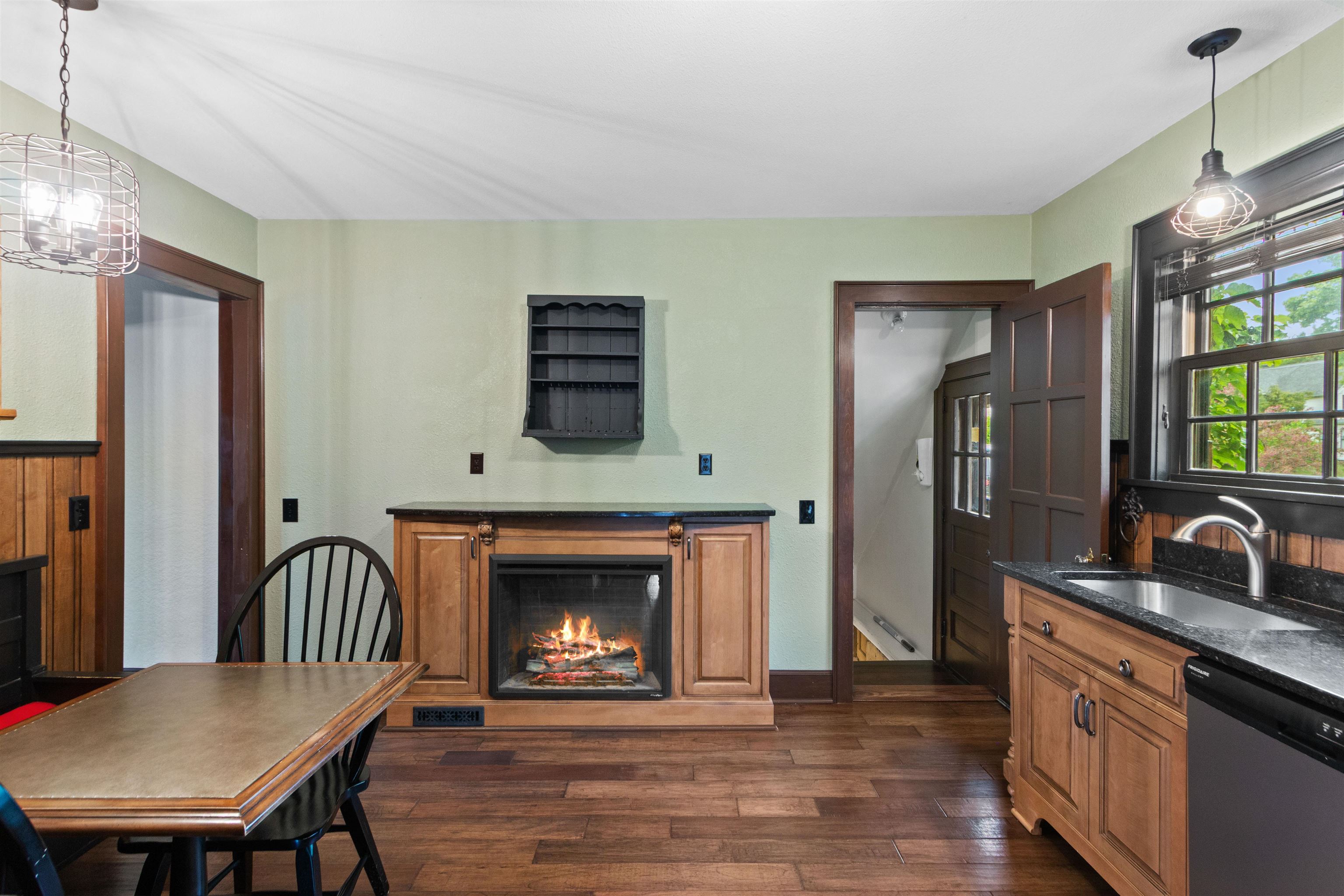 1709 Main Street Stevens Point, WI 54481 - Photo 16 of 53