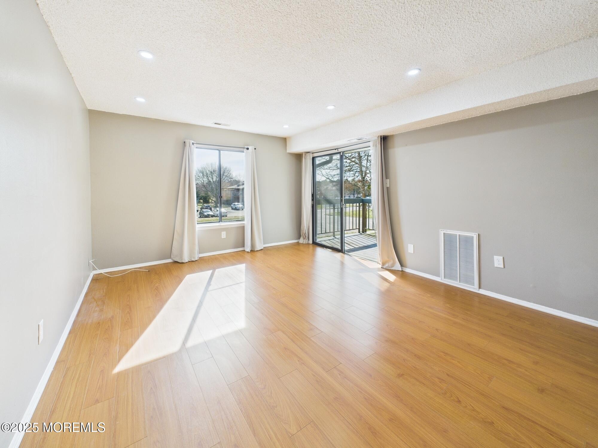 103 Northrup Drive, Unit 89 Brick, NJ 08724 - Photo 8 of 21 CAM02029G0-PR0072-STILL015