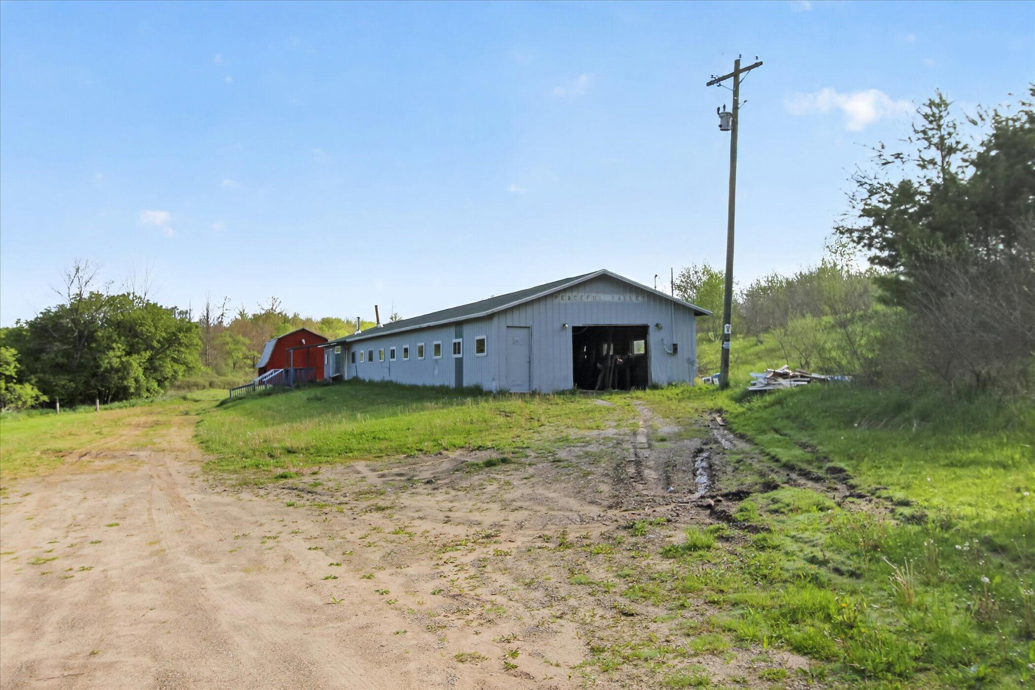 18426 14 Mile Road Leroy, MI 49655 - Photo 35 of 40 02-104-N-Andrea-Ln-St-Louis-Windowstill