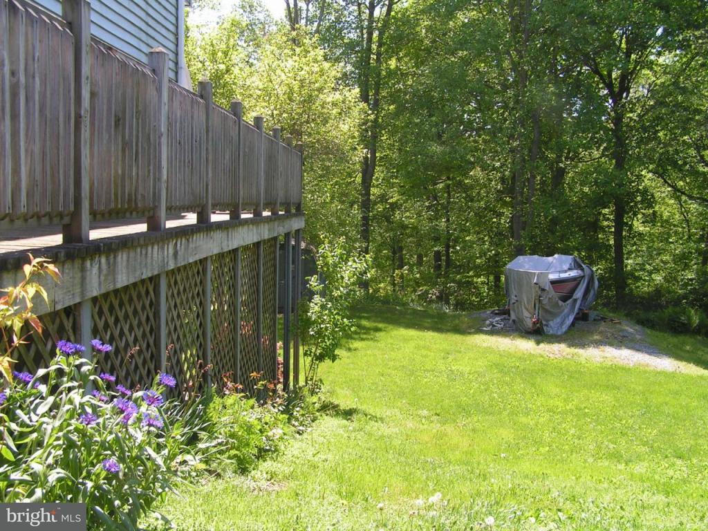 1114 Williamsburg Road Lancaster, PA 17603 - Photo 4 of 5 Gallery Image 4