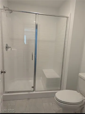 $2,100 | 6270 Foxes Dl Street, Las Vegas, NV 89166