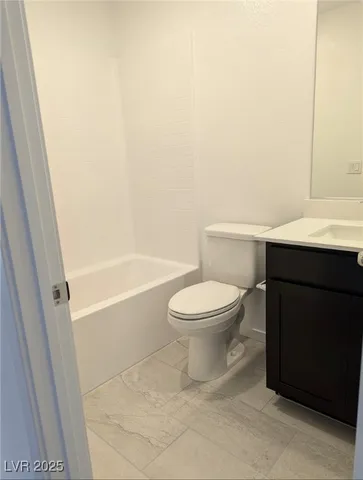 $2,100 | 6270 Foxes Dl Street, Las Vegas, NV 89166