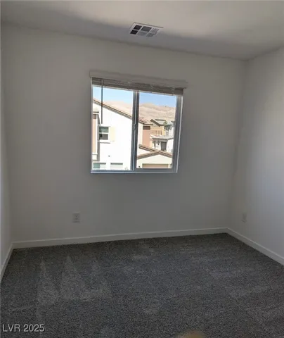 $2,100 | 6270 Foxes Dl Street, Las Vegas, NV 89166