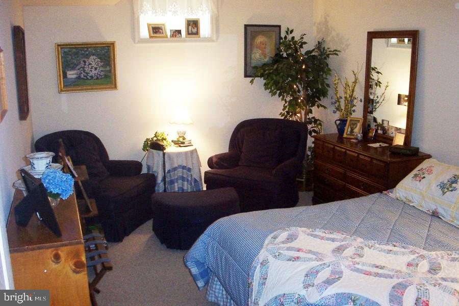 9 Wade Drive Lititz, PA 17543 - Photo 3 of 9