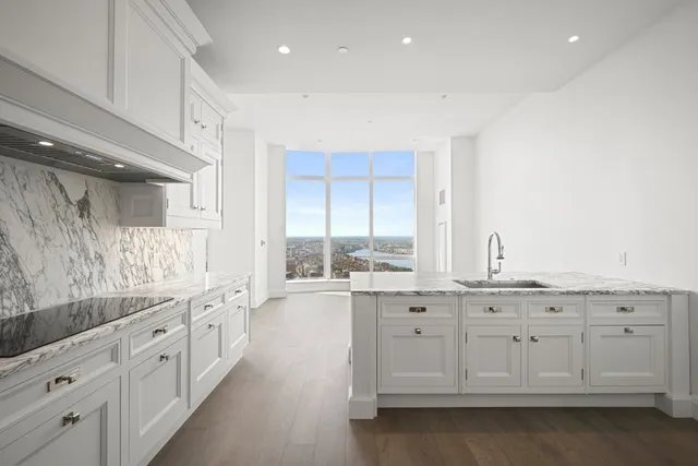 $9,750,000 | 240 Devonshire Street, Unit PH 2C, Boston, MA 02110