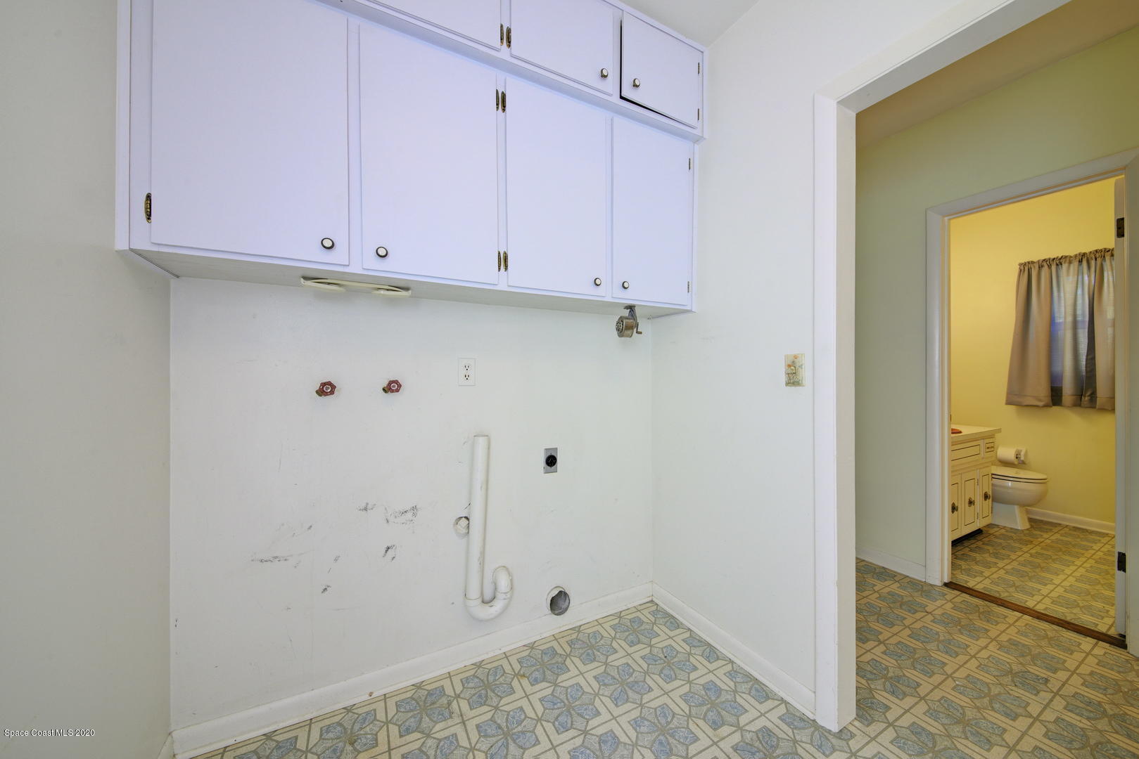 2175 Turpentine Road Mims, FL 32754 - Photo 17 of 67 Laundry Utility Room