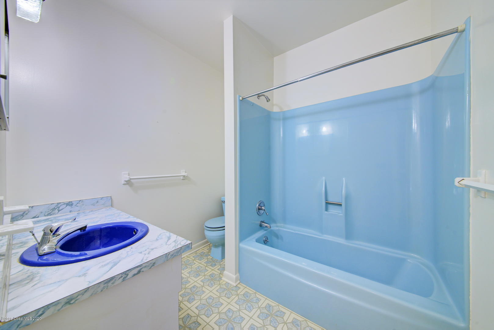 2175 Turpentine Road Mims, FL 32754 - Photo 39 of 67 Bathroom 2