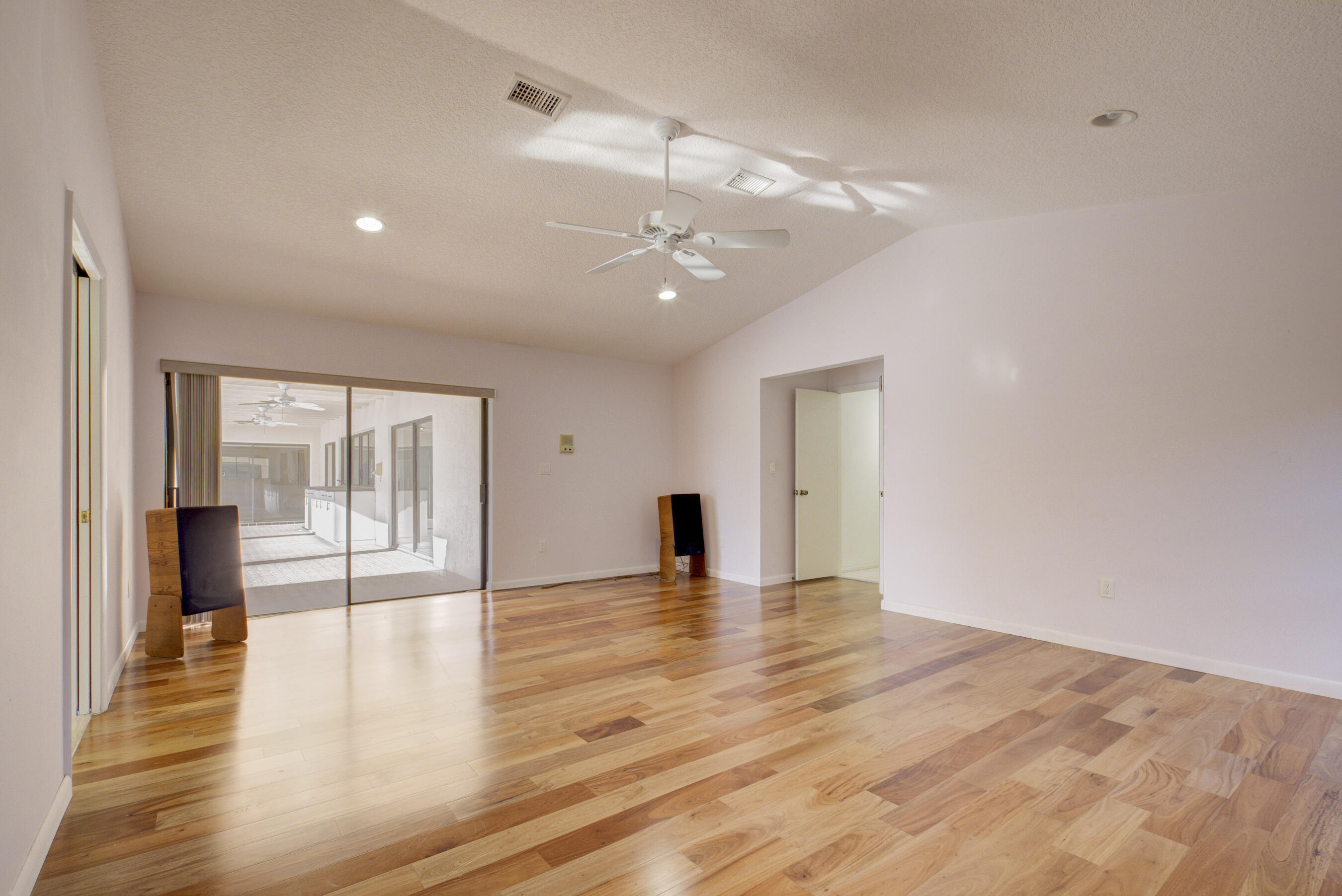 7441 Estrella Circle Boca Raton, FL 33433 - Photo 20 of 57 MASTER BEDROOM