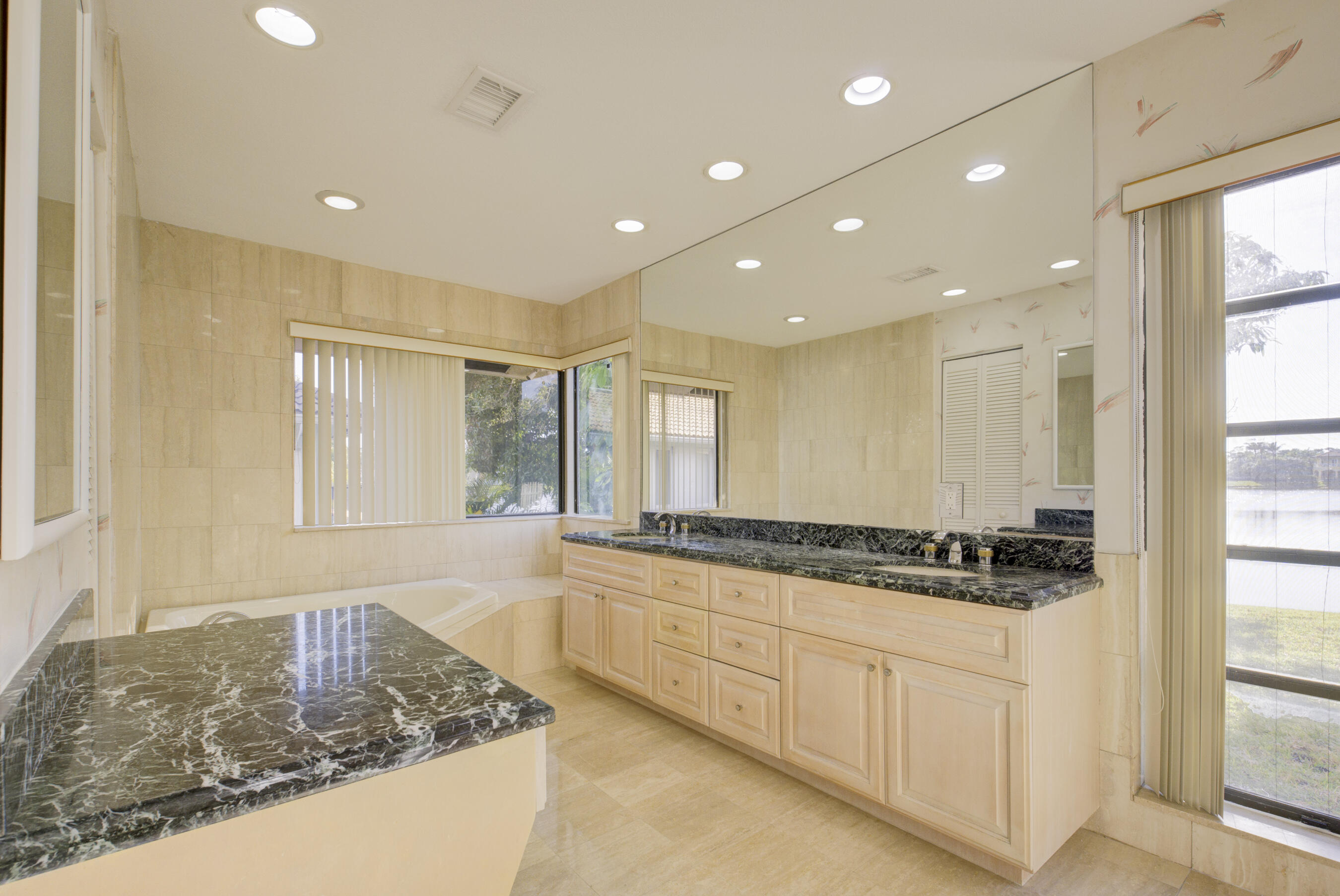 7441 Estrella Circle Boca Raton, FL 33433 - Photo 24 of 57 MASTER BATHROOM