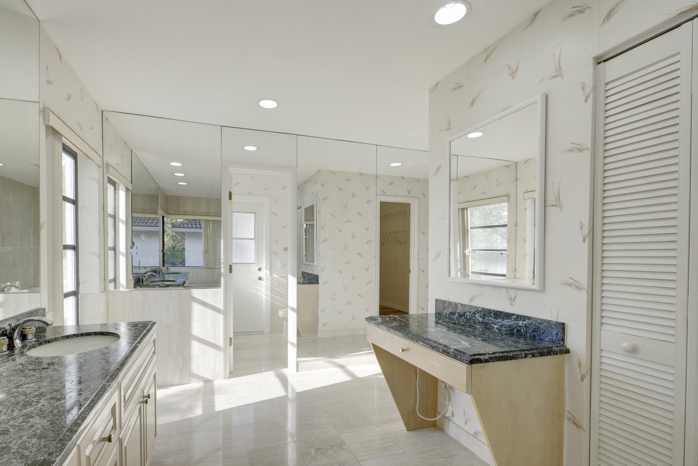 7441 Estrella Circle Boca Raton, FL 33433 - Photo 25 of 57 MASTER BATHROOM