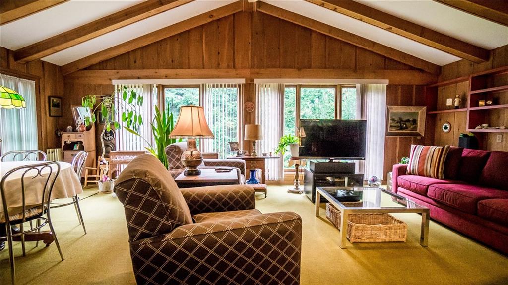308 Beech Road Butler, PA 16001 - Photo 7 of 25 Impressive Vaulted Ceilings