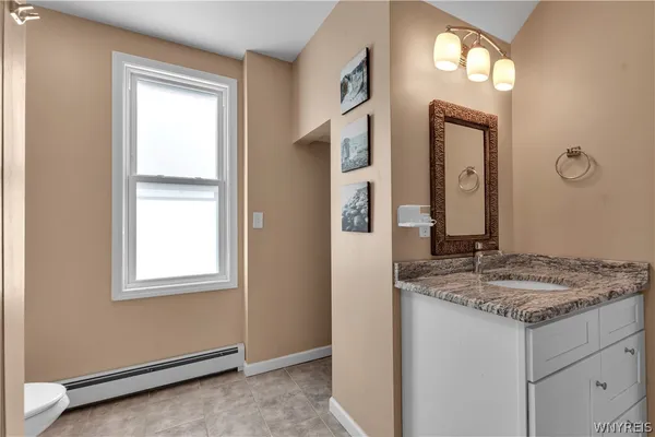 $199,900 | 394 Oliver Street, North Tonawanda, NY 14120